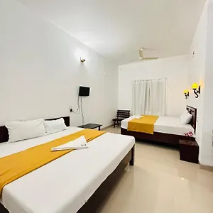 Guest house Pkn Homestay Kumily India