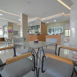 Pelod 3* Ksamil